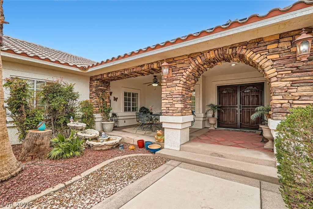 3290 Vicki, Las Vegas, NV 89139