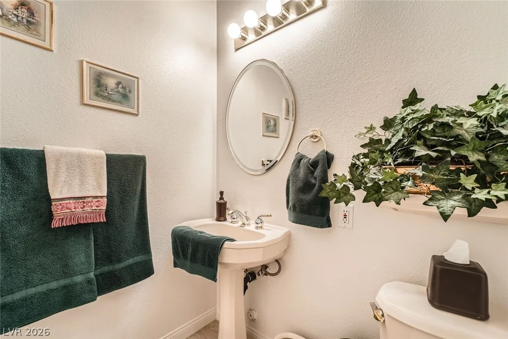 3290 Vicki, Las Vegas, NV 89139