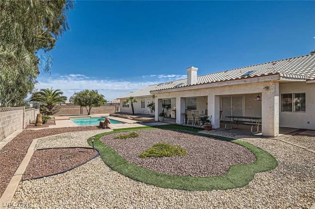 3290 Vicki, Las Vegas, NV 89139