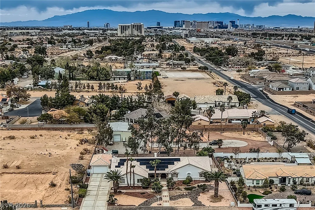 3290 Vicki, Las Vegas, NV 89139