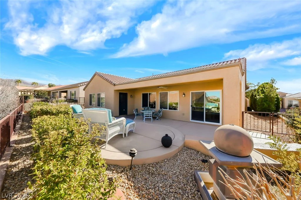 2404 Ozark Plateau, Henderson, NV 89044