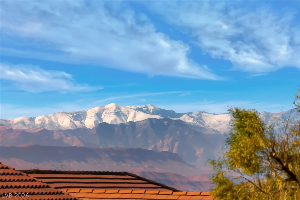 2404 Ozark Plateau, Henderson, NV 89044
