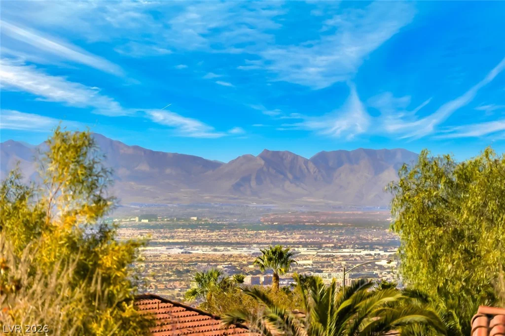 2404 Ozark Plateau, Henderson, NV 89044