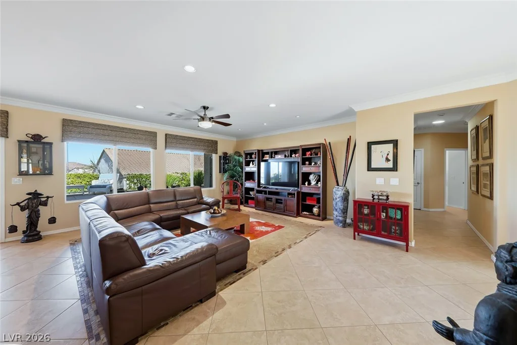 2404 Ozark Plateau, Henderson, NV 89044