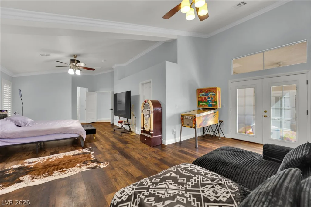 5905 Glenmere, Las Vegas, NV 89131
