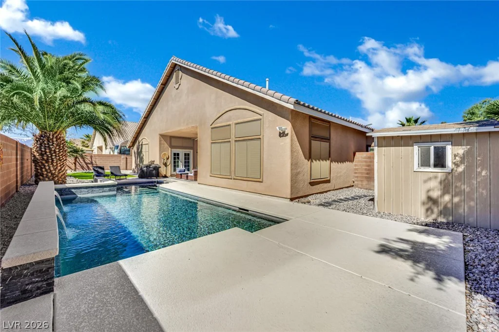 5905 Glenmere, Las Vegas, NV 89131
