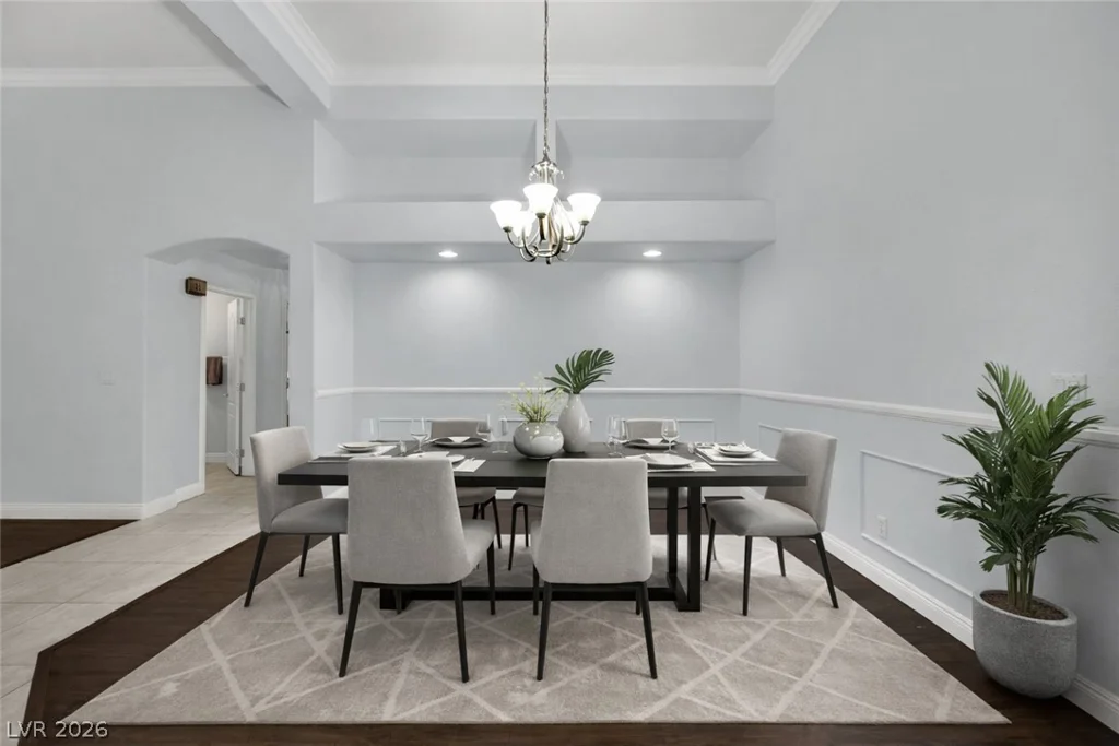 5905 Glenmere, Las Vegas, NV 89131