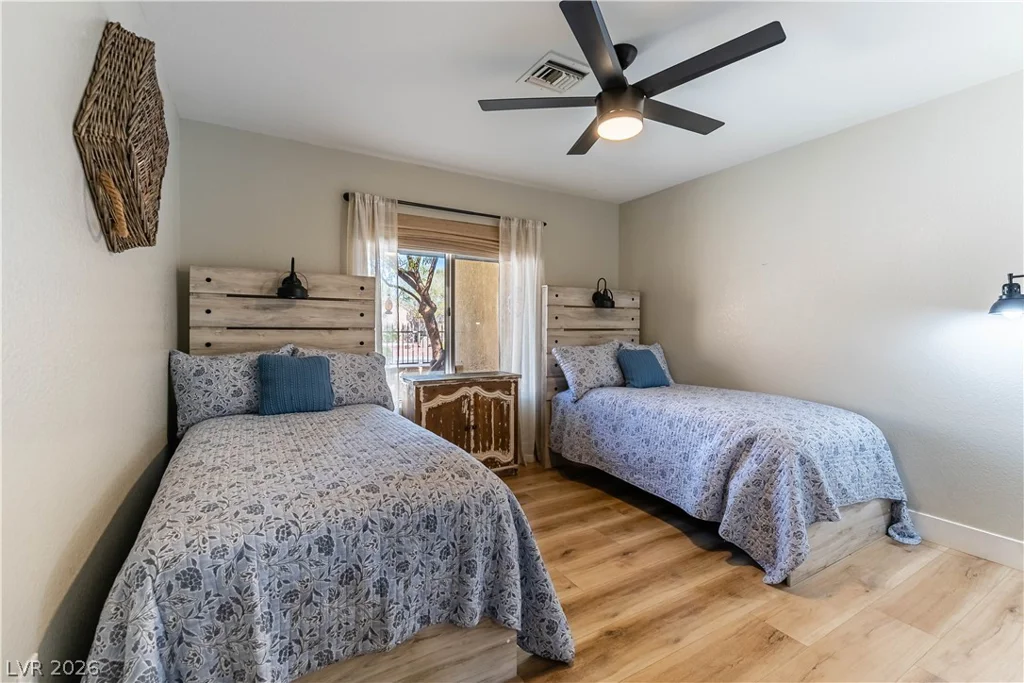 8653 Prairie Hill, Las Vegas, NV 89134