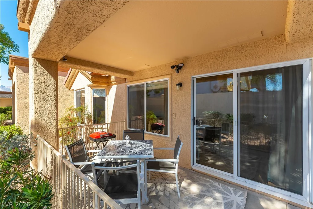 8653 Prairie Hill, Las Vegas, NV 89134