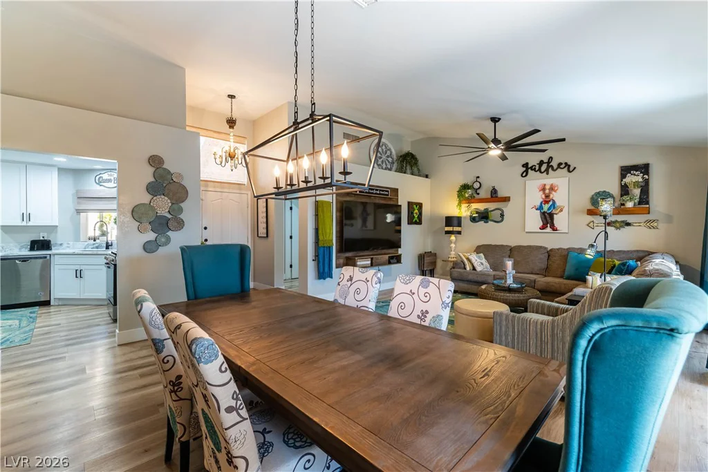 8653 Prairie Hill, Las Vegas, NV 89134