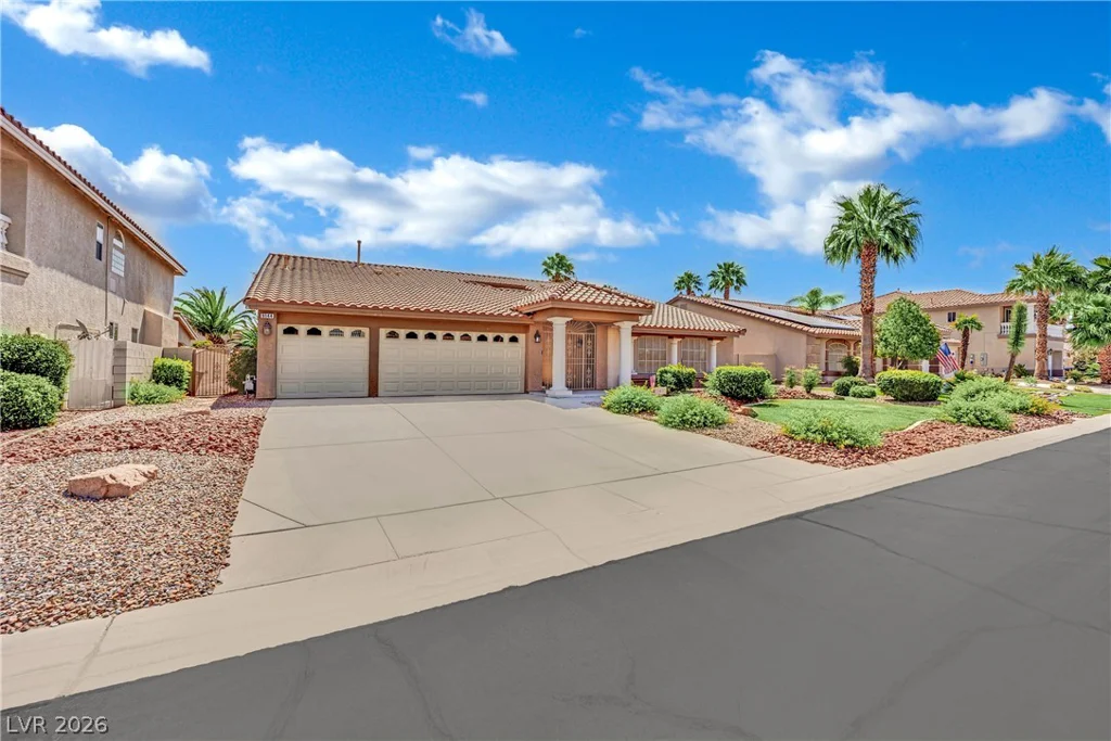 9144 Amber Waves, Las Vegas, NV 89123