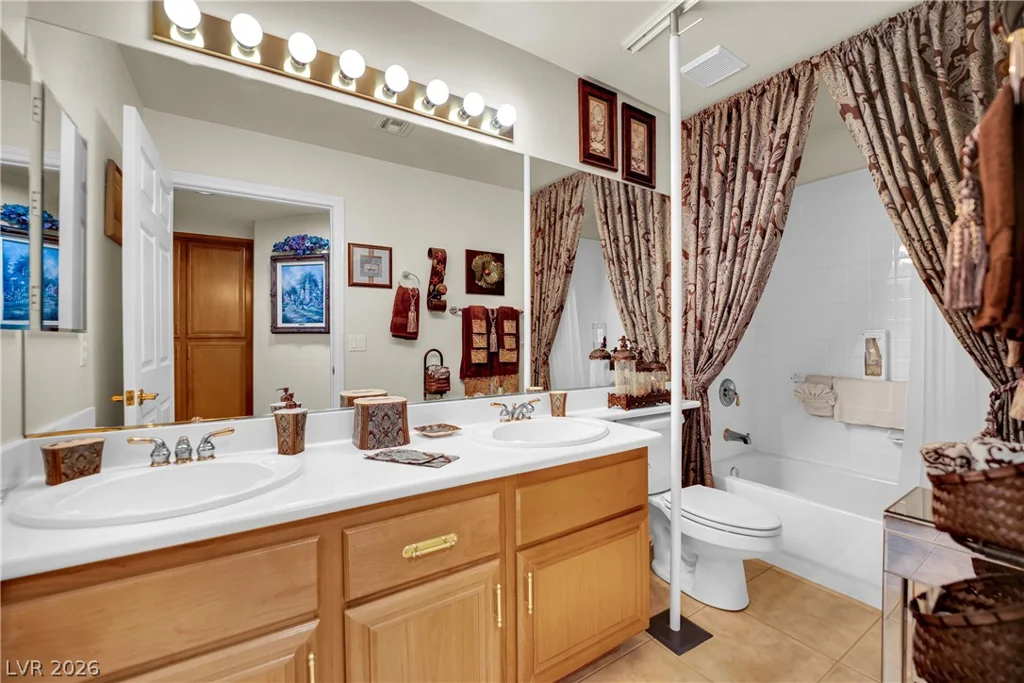 9144 Amber Waves, Las Vegas, NV 89123