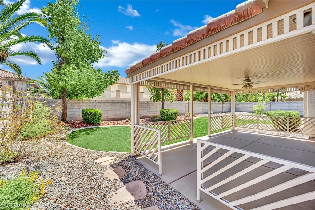 9144 Amber Waves, Las Vegas, NV 89123