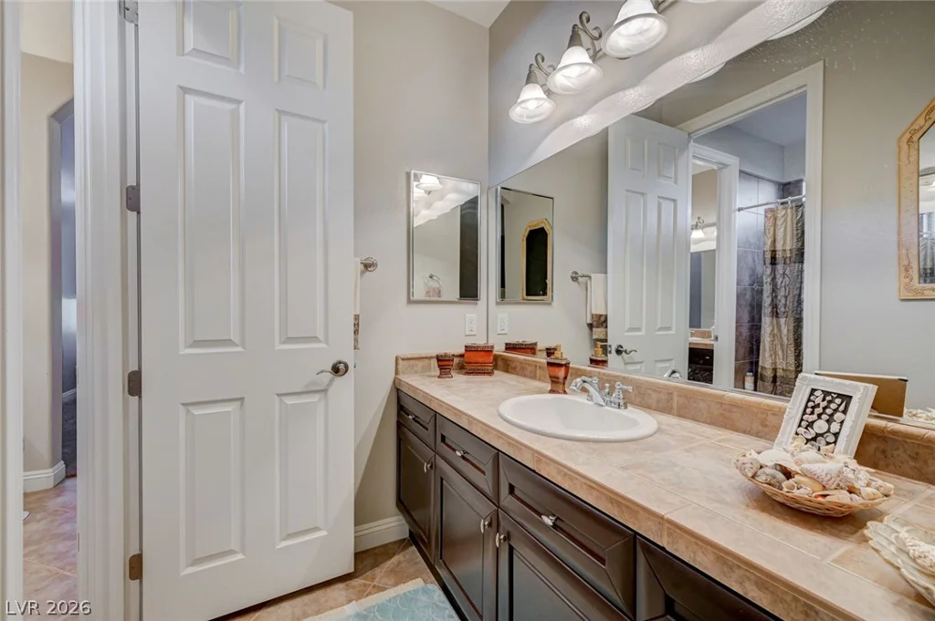 7616 Rafter, Las Vegas, NV 89139