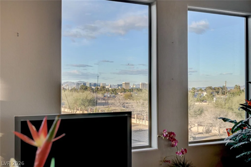 7616 Rafter, Las Vegas, NV 89139