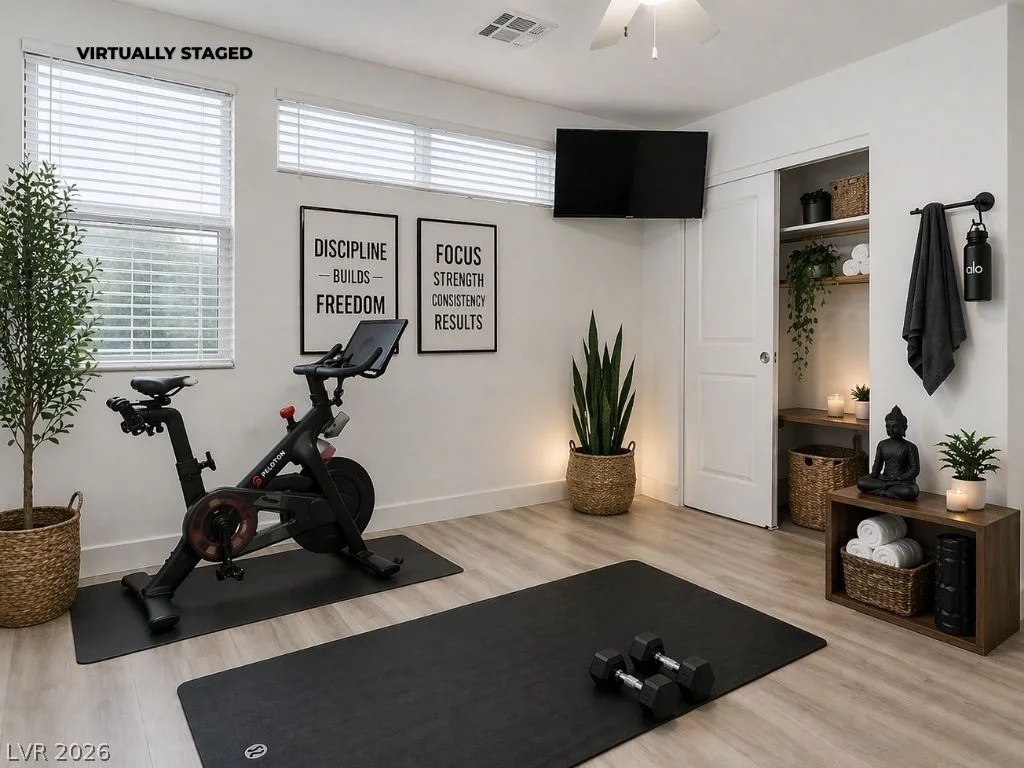 9958 Egan Valley, Las Vegas, NV 89166
