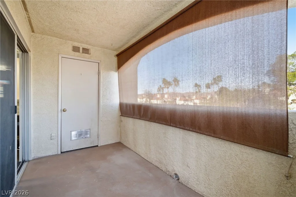 698 Racetrack, Henderson, NV 89015