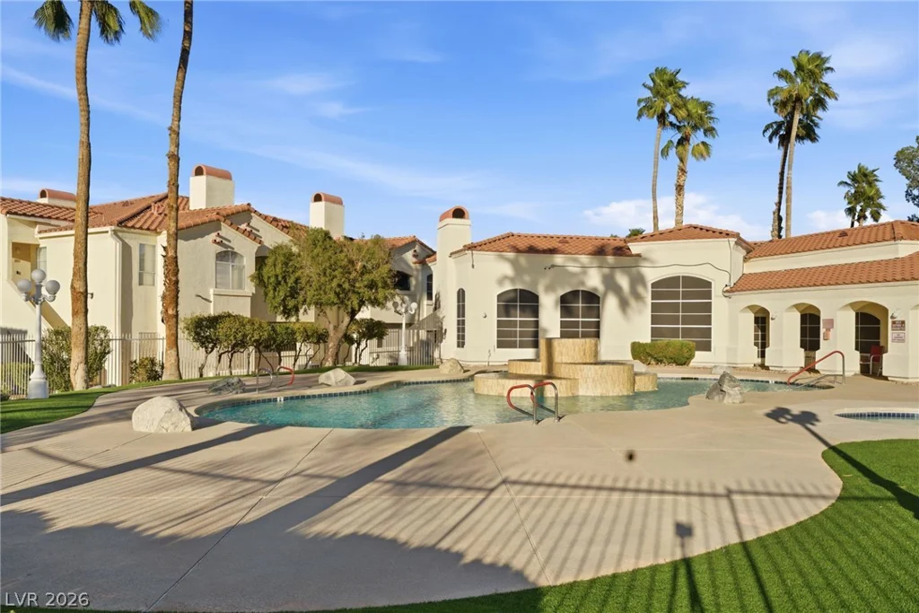 698 Racetrack, Henderson, NV 89015