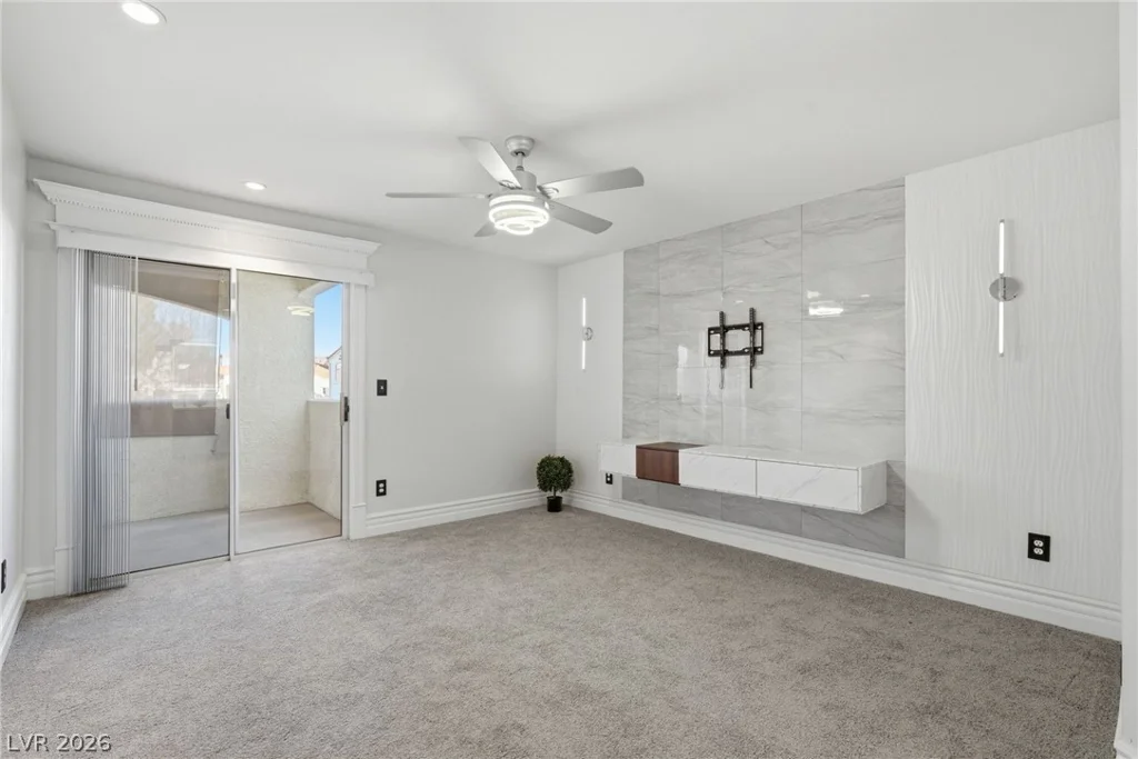 698 Racetrack, Henderson, NV 89015