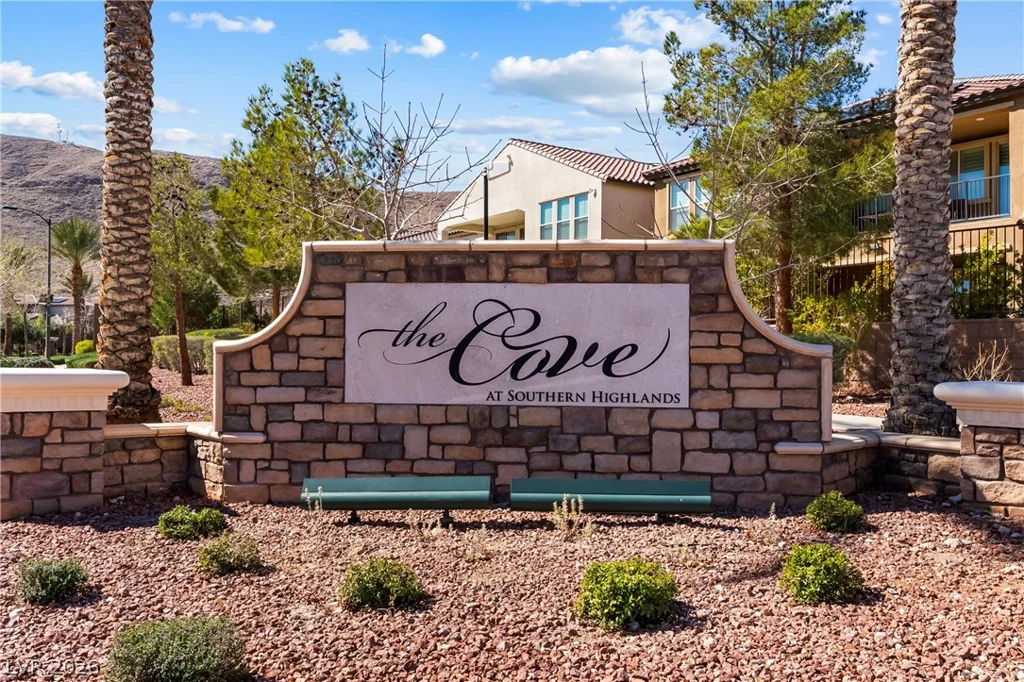 12816 Alcores, Las Vegas, NV 89141