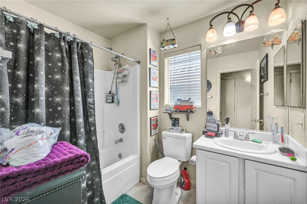 3380 Blue Ash, Las Vegas, NV 89122