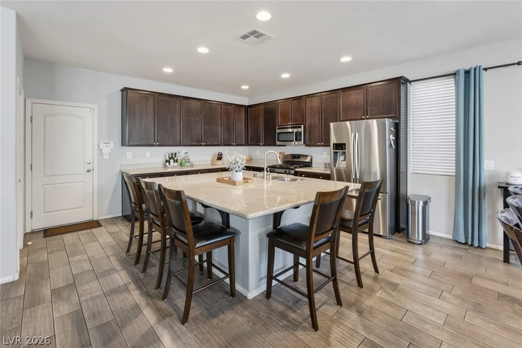 3246 Grayson Lake, Las Vegas, NV 89129