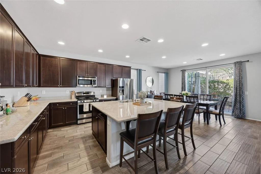 3246 Grayson Lake, Las Vegas, NV 89129