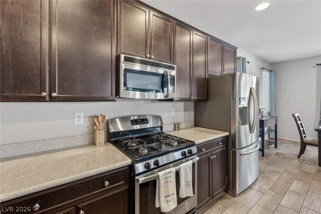 3246 Grayson Lake, Las Vegas, NV 89129