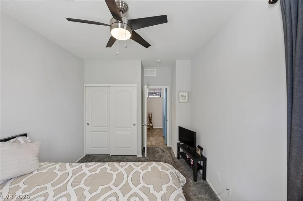 3246 Grayson Lake, Las Vegas, NV 89129