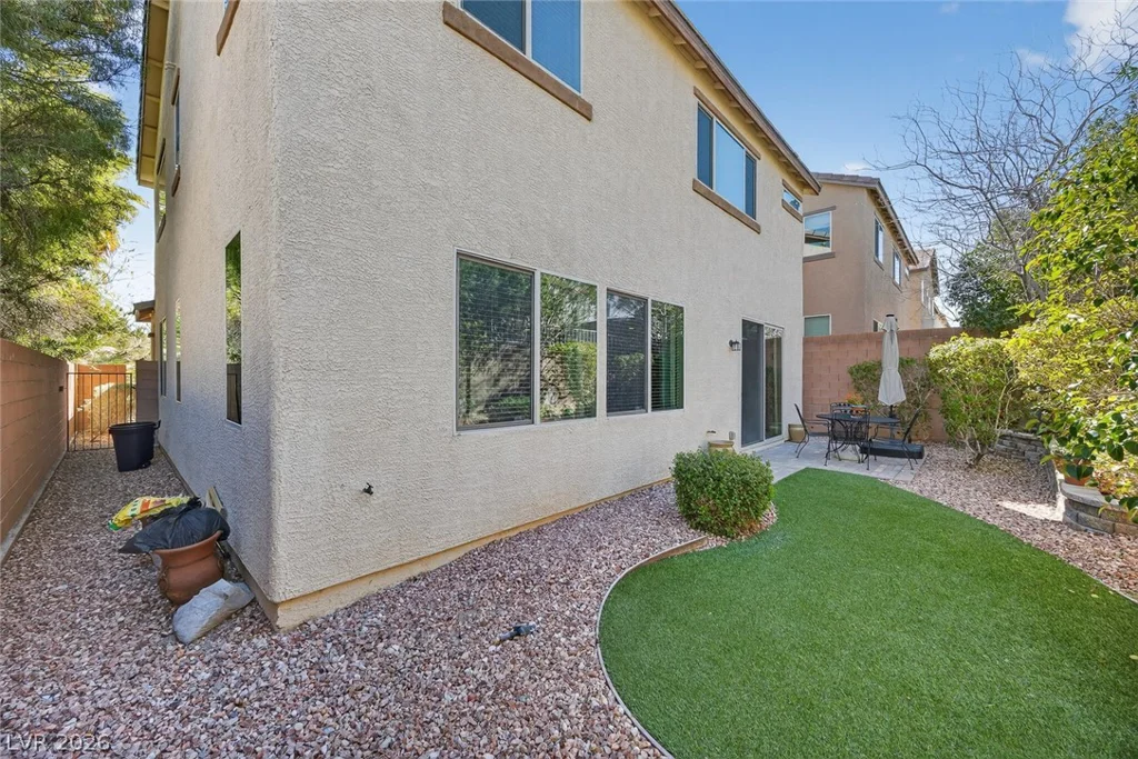 3246 Grayson Lake, Las Vegas, NV 89129