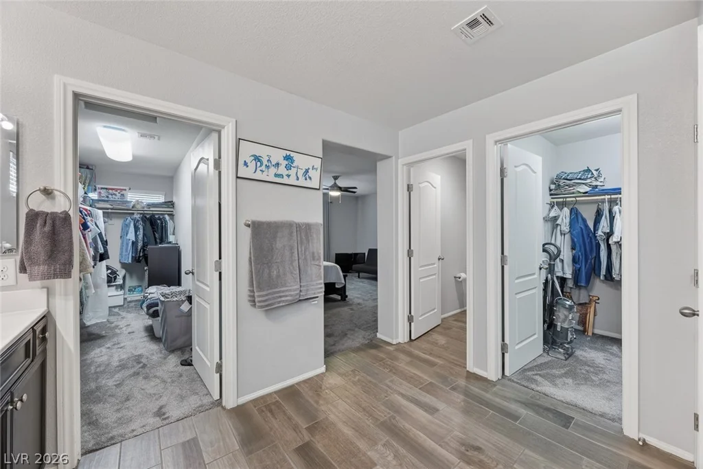 3246 Grayson Lake, Las Vegas, NV 89129