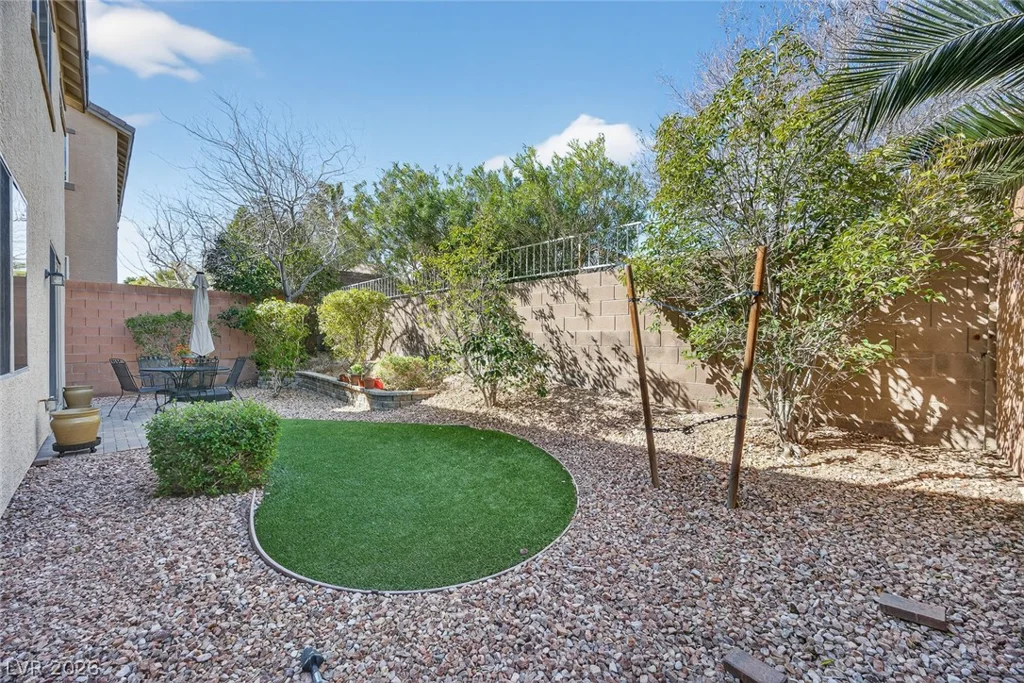 3246 Grayson Lake, Las Vegas, NV 89129