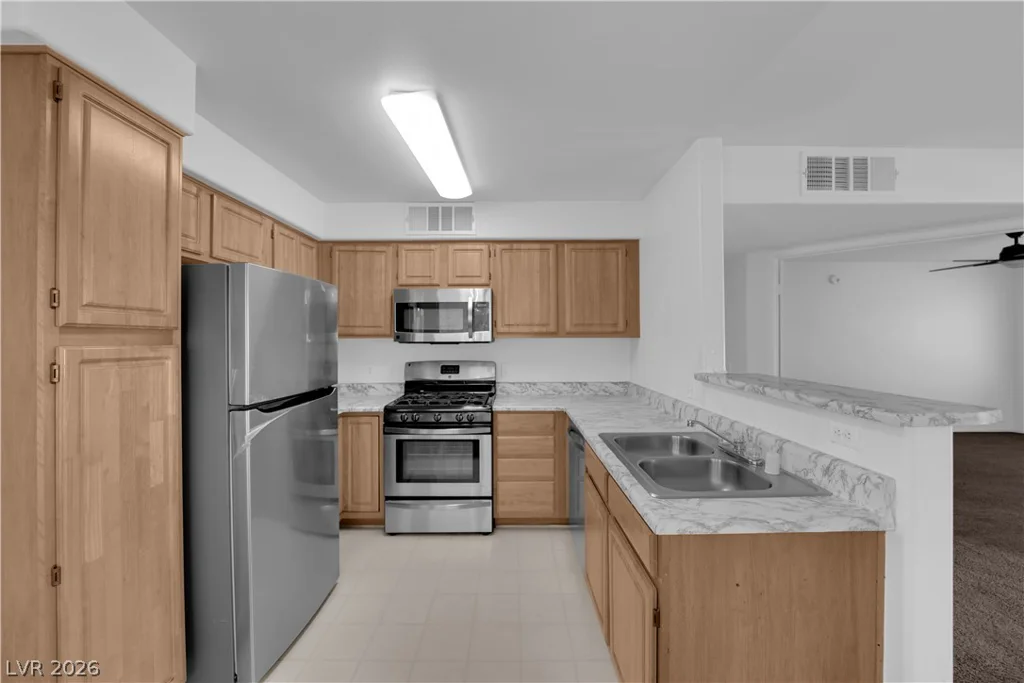 5710 Tropicana, Las Vegas, NV 89122