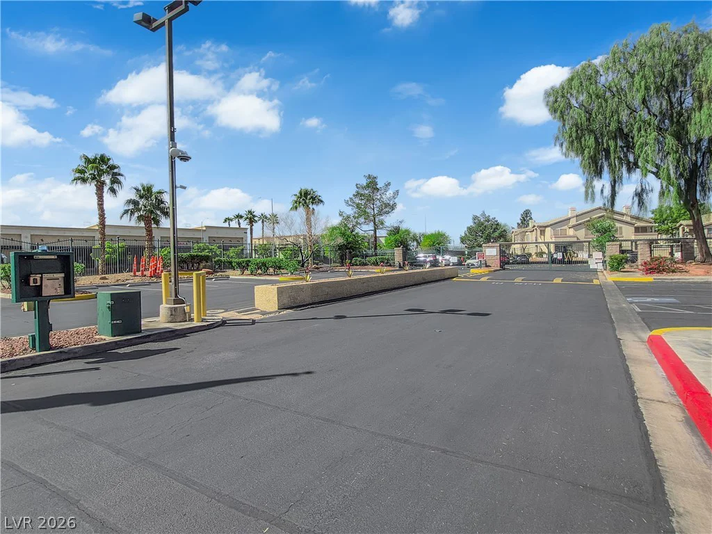 5710 Tropicana, Las Vegas, NV 89122
