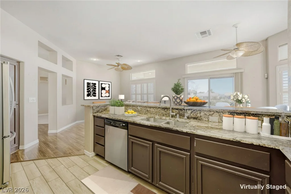 2928 Hawksdale, Las Vegas, NV 89134