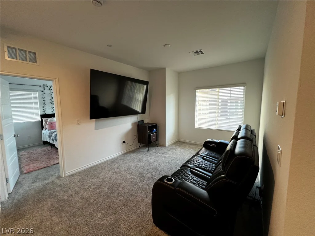 7214 Decatur, Las Vegas, NV 89131