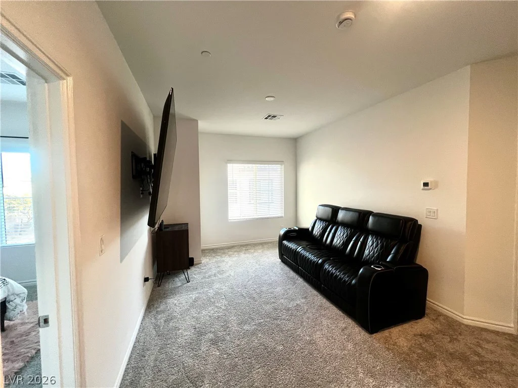 7214 Decatur, Las Vegas, NV 89131