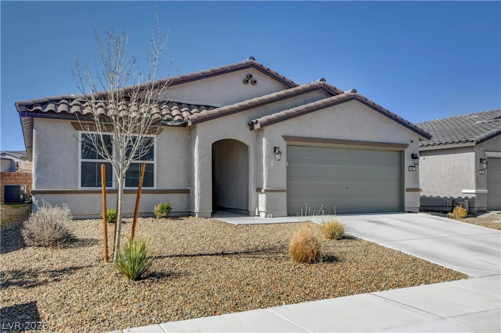 297 Bridal Veil Falls, Indian Springs, NV 89018