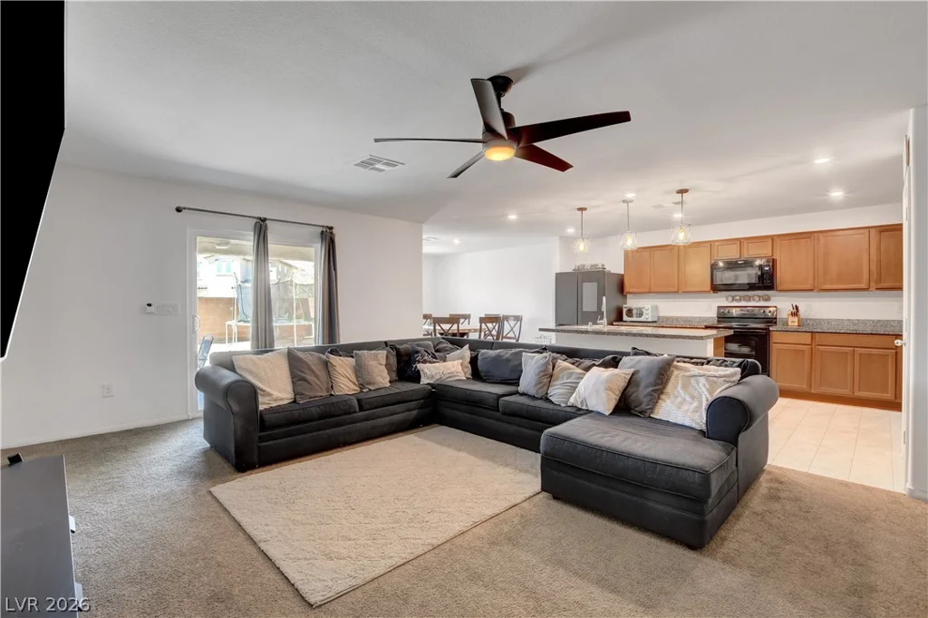 297 Bridal Veil Falls, Indian Springs, NV 89018