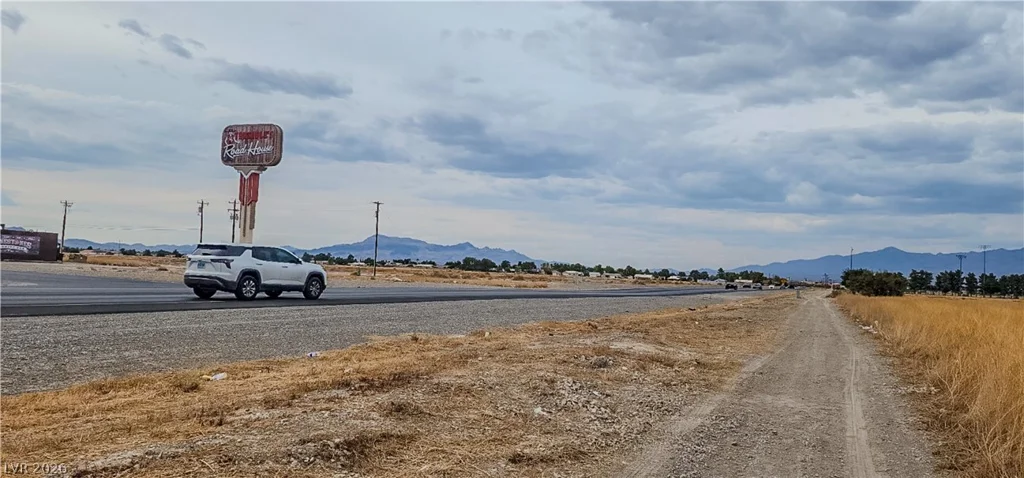 1701 Pahrump Valley, Pahrump, NV 89048
