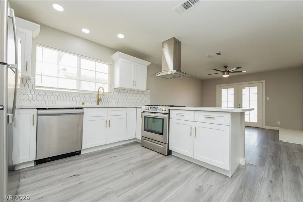 4550 San Rafael, Las Vegas, NV 89120