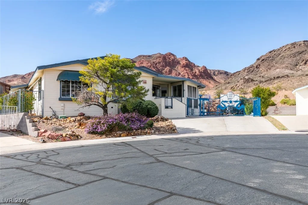 579 Lake Huron, Boulder City, NV 89005