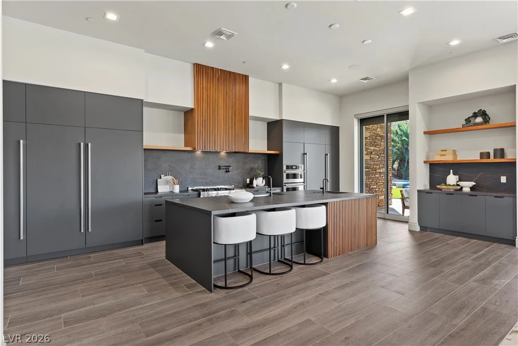 1 Costa Del Sol, Henderson, NV 89011