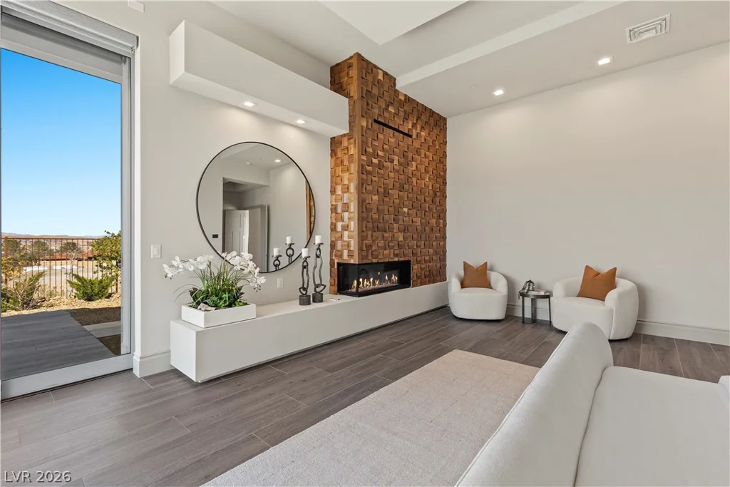 1 Costa Del Sol, Henderson, NV 89011