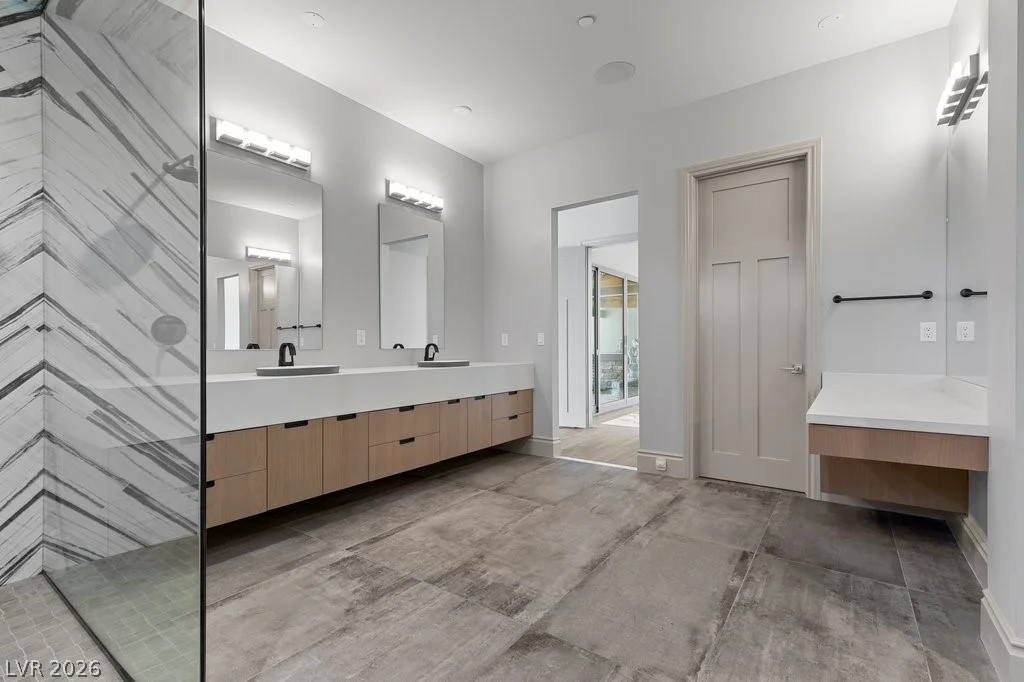 1 Costa Del Sol, Henderson, NV 89011