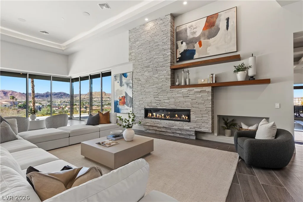 1 Costa Del Sol, Henderson, NV 89011