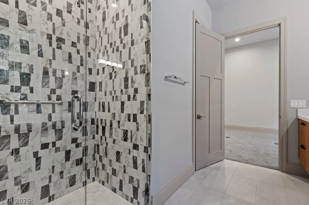 1 Costa Del Sol, Henderson, NV 89011