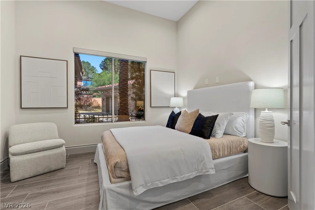 1 Costa Del Sol, Henderson, NV 89011