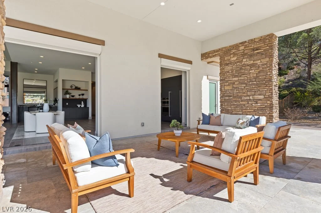 1 Costa Del Sol, Henderson, NV 89011