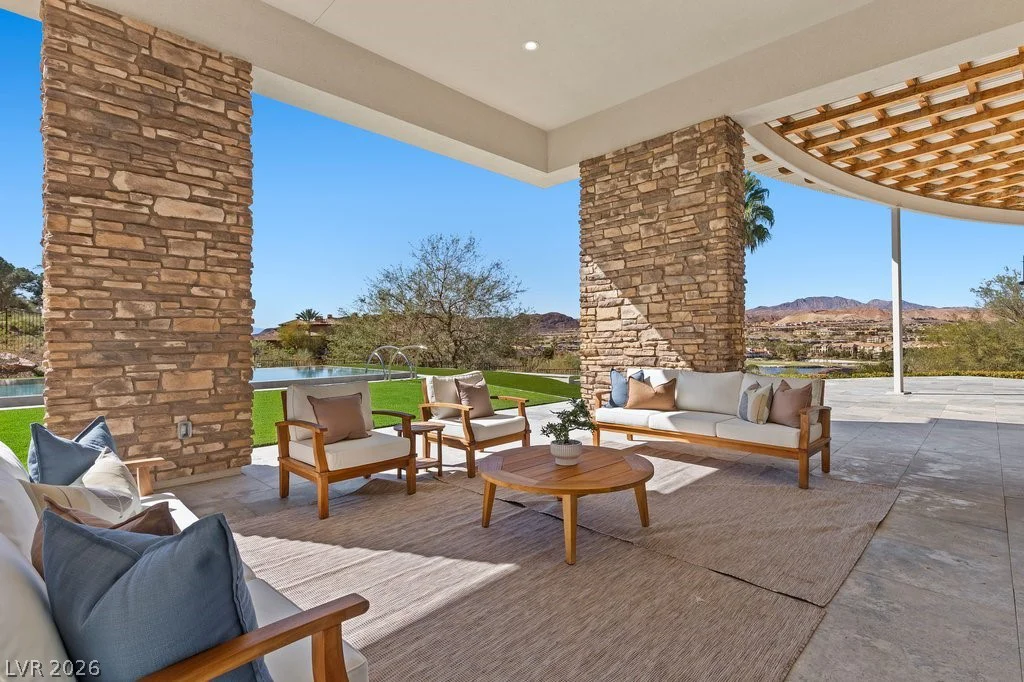 1 Costa Del Sol, Henderson, NV 89011